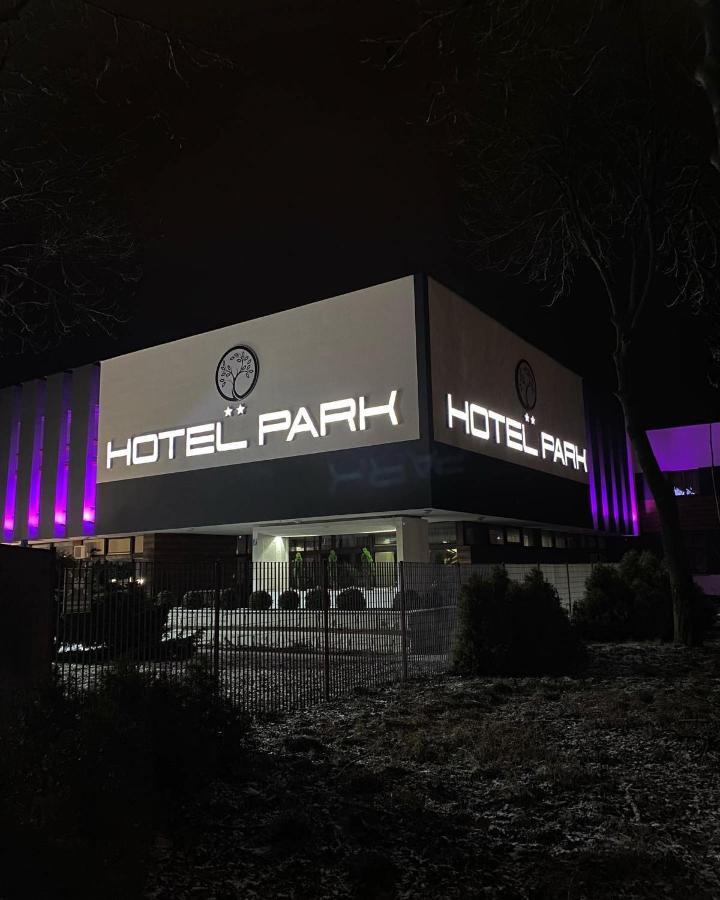 Hotel Park Opoczno Exterior photo